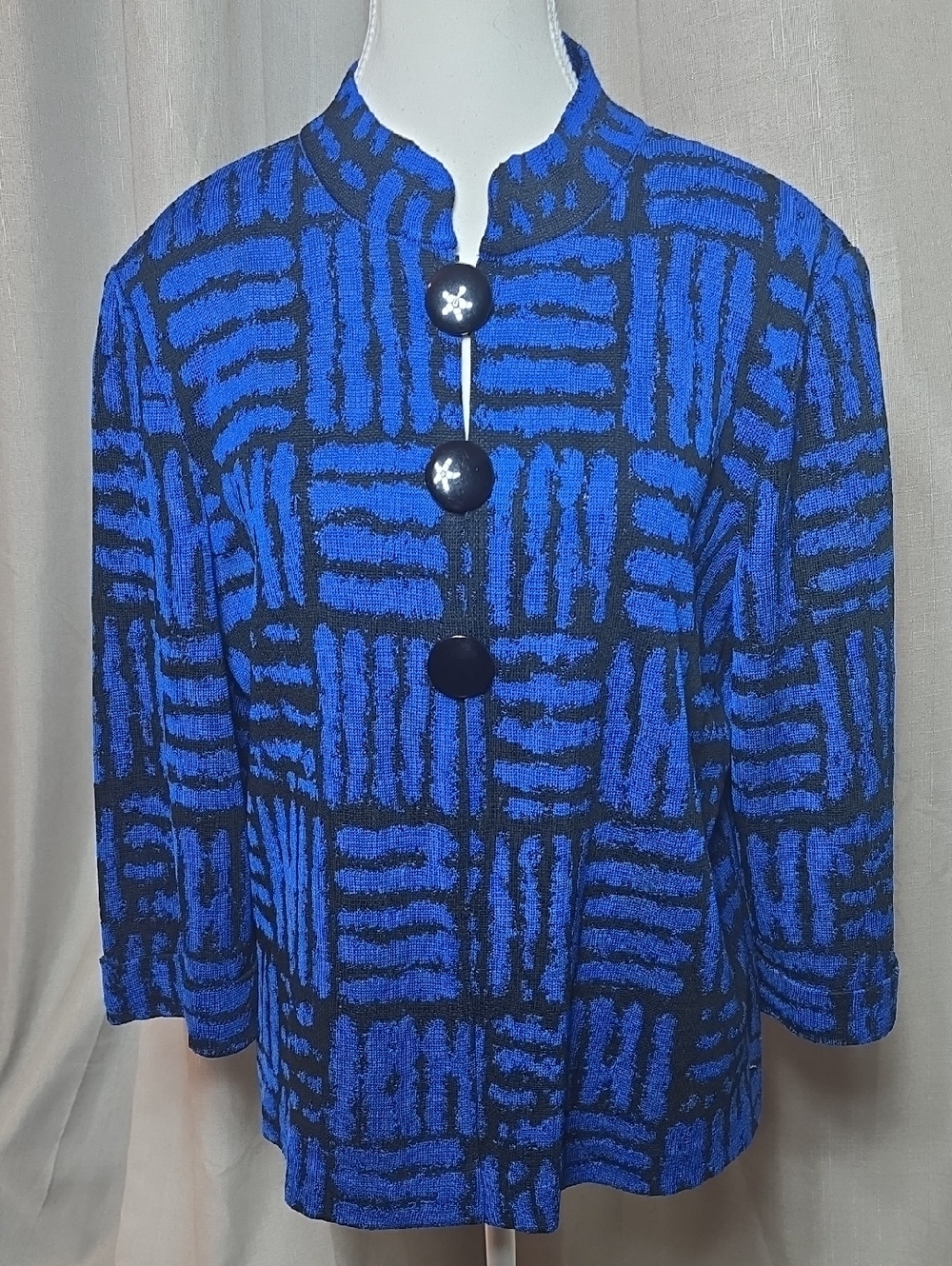 Ming Wang 3/4 Sleeve Textured Button Jacket Sweater